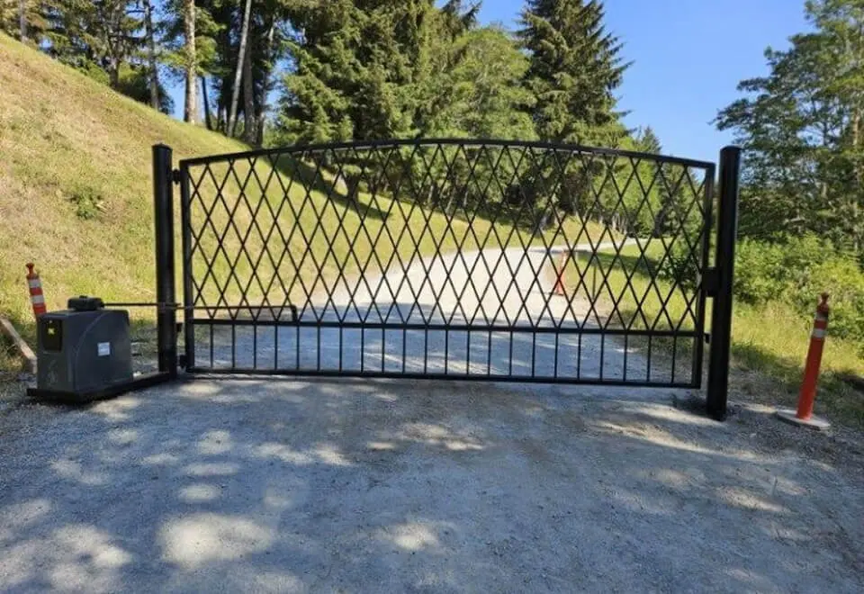 Black gate with diamond pattern